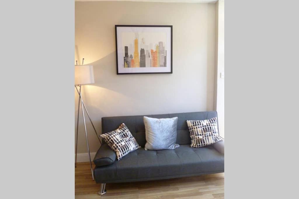 Cosy And Peaceful Maisonette With Terrace, Kidderminster Exterior photo